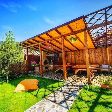 סינאיה Amandra Chalet מראה חיצוני תמונה